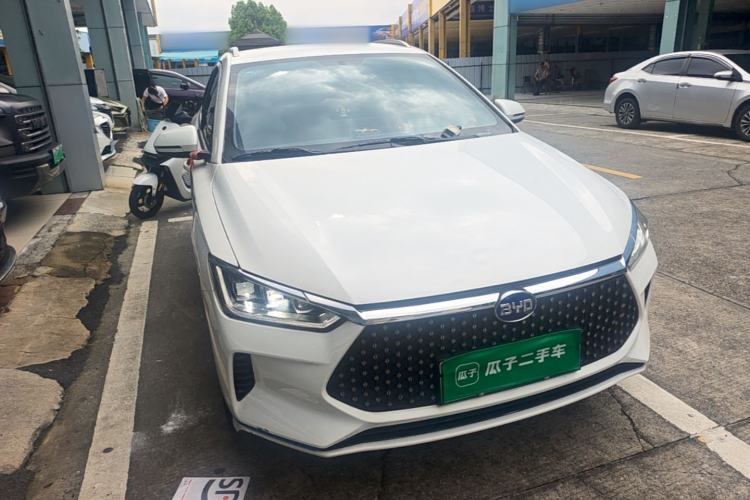 Used BYD e2 2021 Luxury Model Front Right 45 Deg