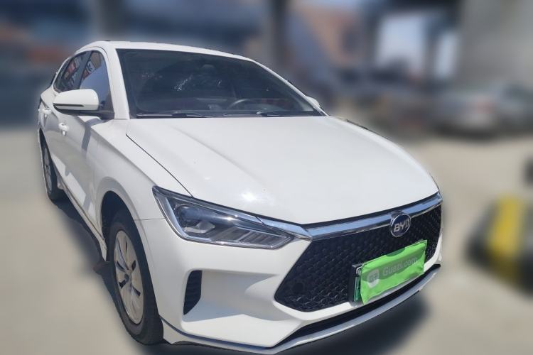 Used BYD e2 2021 Luxury Model Front Right 45 Deg