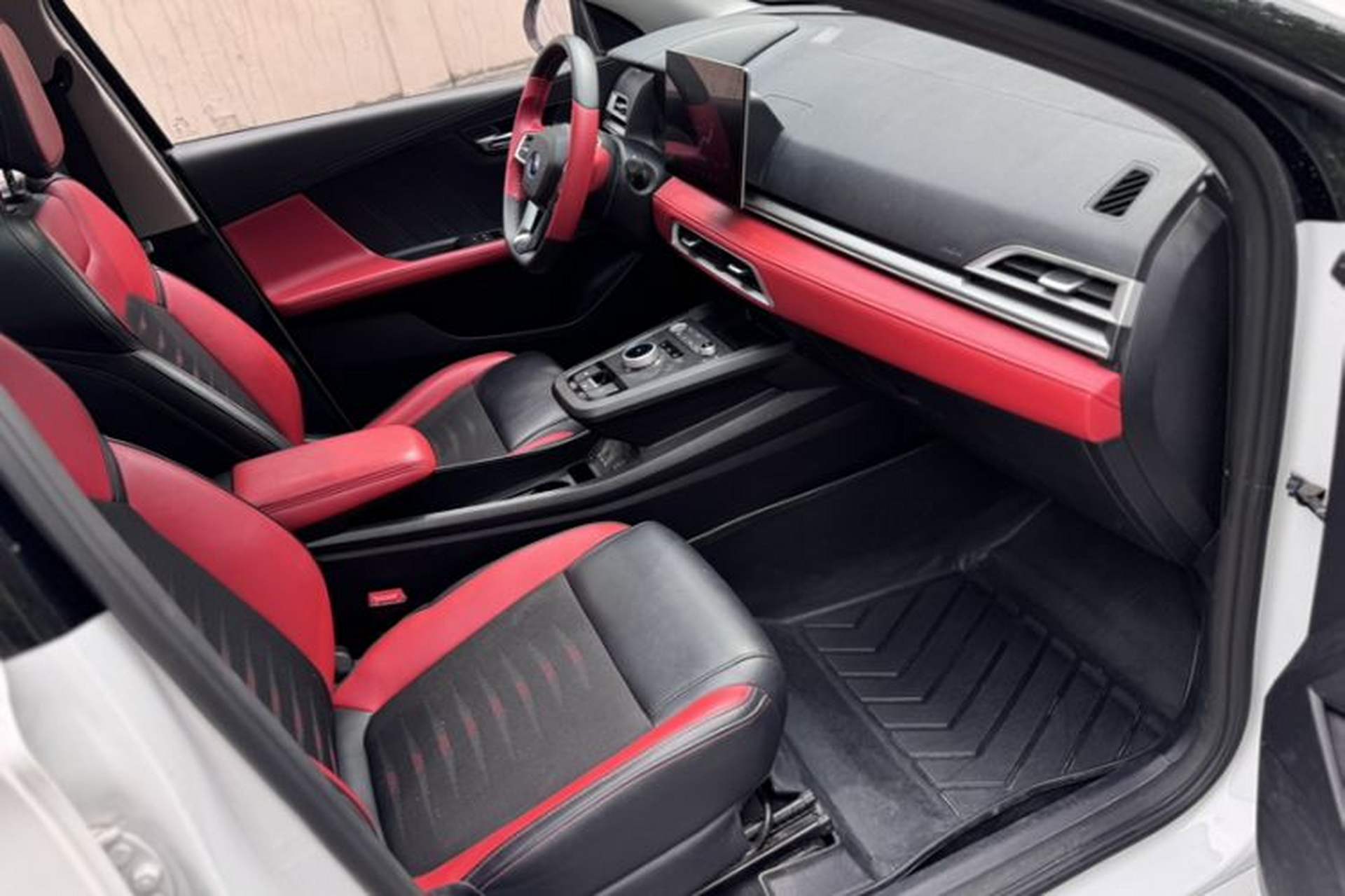 Used BYD e2 2021 Deluxe Model Interior 1