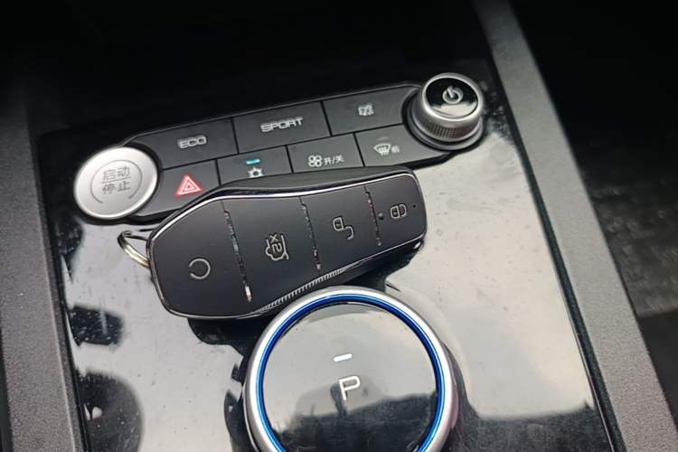 Used BYD e2 2021 Comfort Model Interior 1
