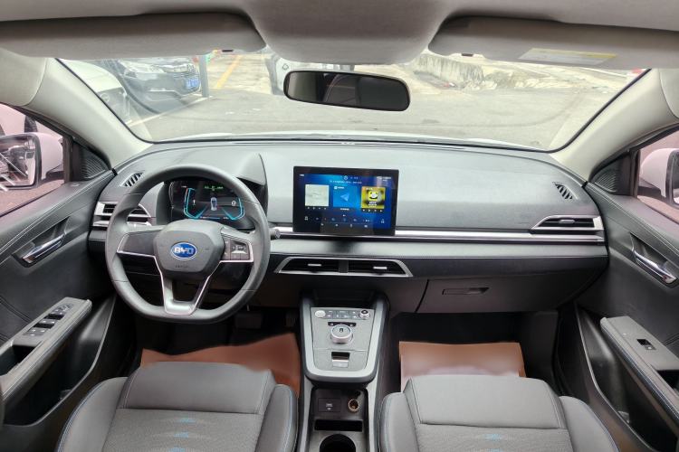 Used BYD e2 2021 Standard Model Interior 3