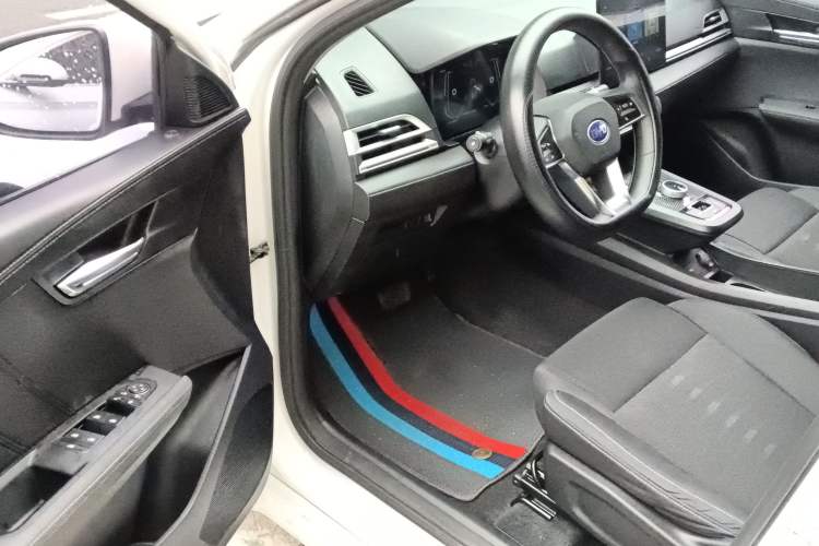 Used BYD e2 2021 Comfort Model Interior 3