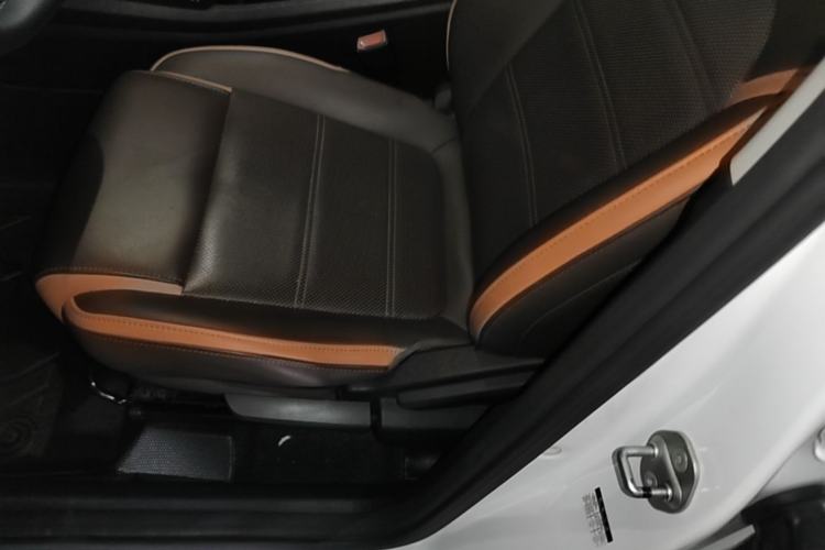 Used BYD e2 2021 Luxury Model Left Front Seat