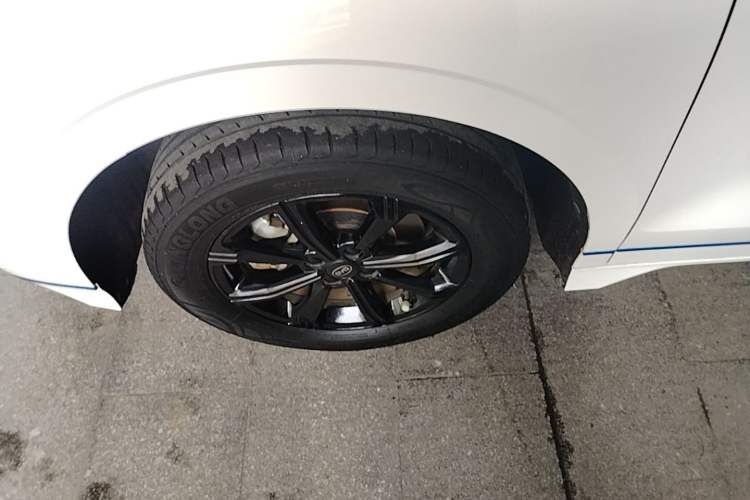Used BYD e2 2021 Luxury Model Left Front Wheel Hub