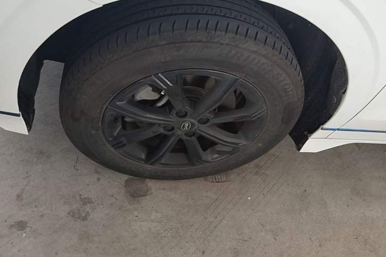 Used BYD e2 2021 Luxury Model Left Front Wheel Hub