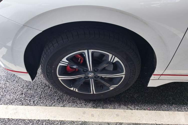 Used BYD e2 2021 Deluxe Model Left Front Wheel Hub