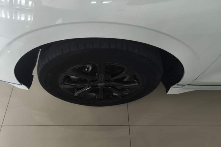 Used BYD e2 2021 Luxury Model Left Front Wheel Hub