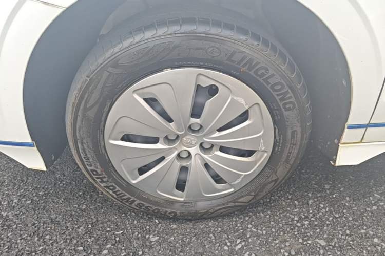Used BYD e2 2021 Comfort Model Left Front Wheel Hub