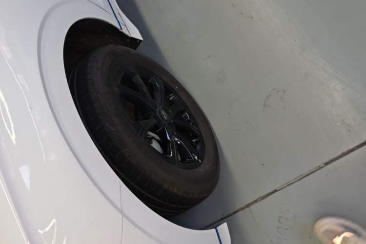 Used BYD e2 2021 Comfort Model Left Front Wheel Hub