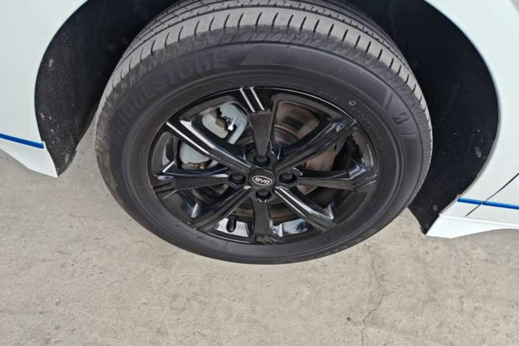 Used BYD e2 2021 Luxury Model Left Front Wheel Hub