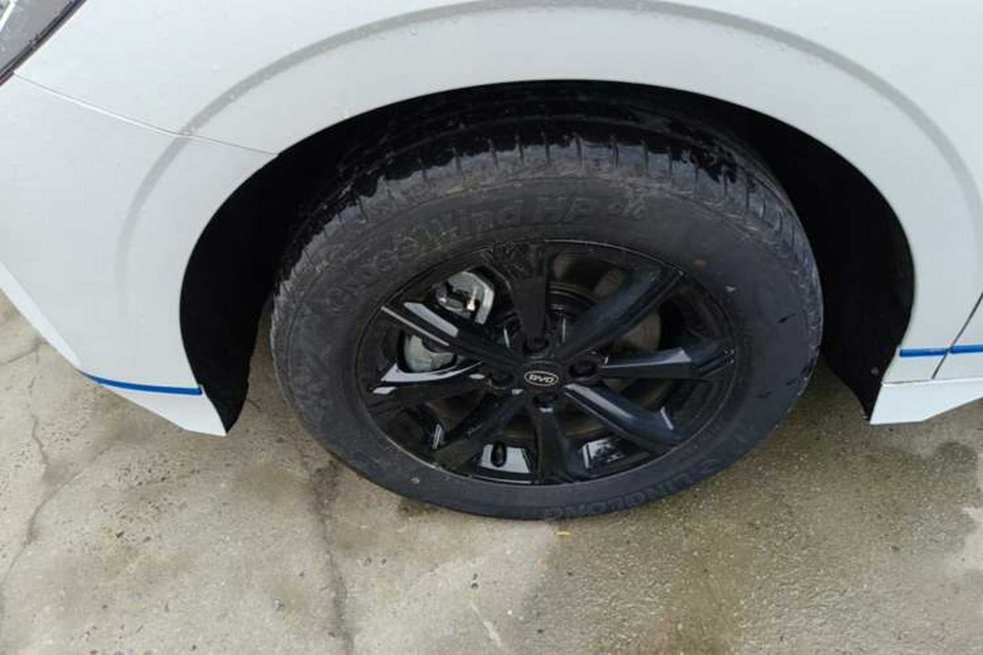 Used BYD e2 2021 Luxury Model Left Front Wheel Hub