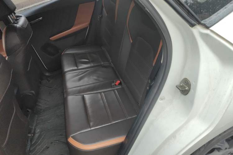Used BYD e2 2021 Luxury Model Left Rear Seat