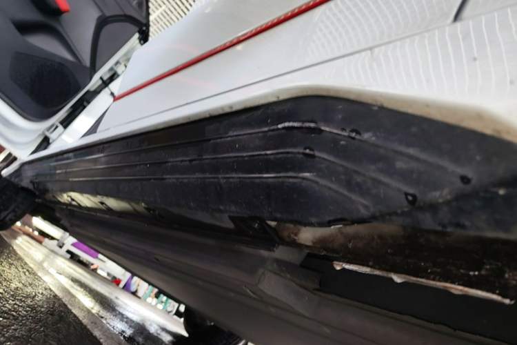 Used BYD e2 2021 Deluxe Model Left Side Sill