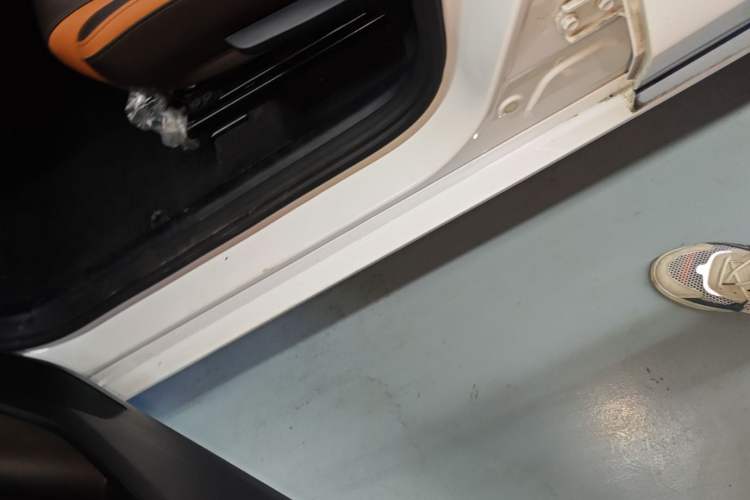 Used BYD e2 2021 Comfort Model Left Side Sill