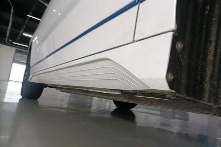 Used BYD e2 2021 Luxury Model Left Side Sill