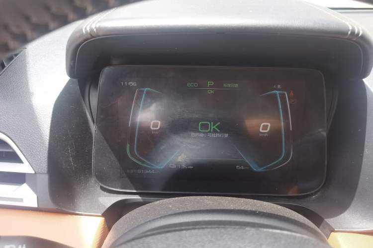 Used BYD e2 2021 Luxury Model Odometer Close Up