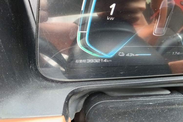 Used BYD e2 2021 Luxury Model Odometer Close Up