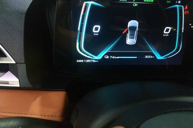 Used BYD e2 2021 Luxury Model Odometer Close Up