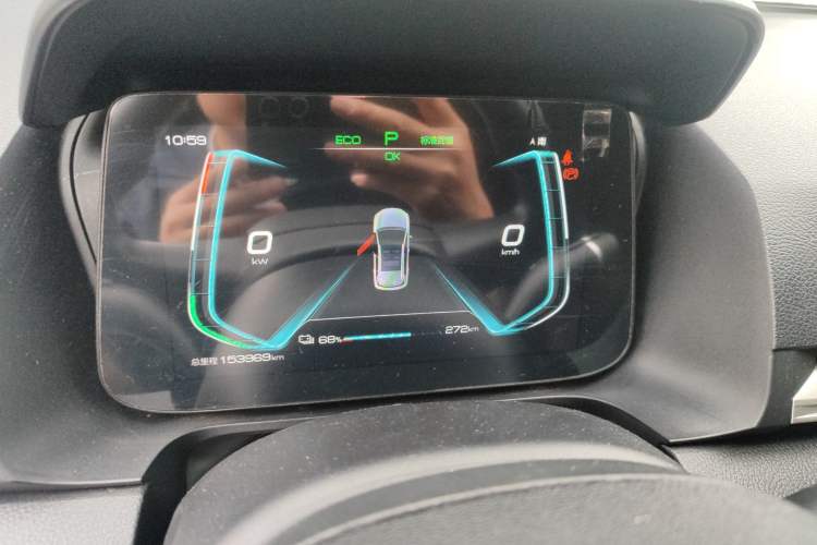 Used BYD e2 2021 Comfort Model Odometer Close Up