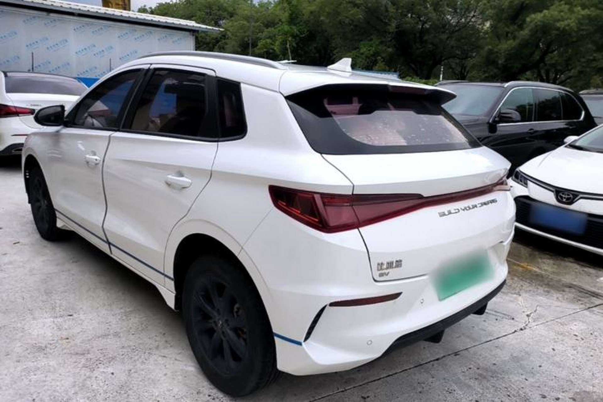 Used BYD e2 2021 Luxury Model Rear Left 45 Deg