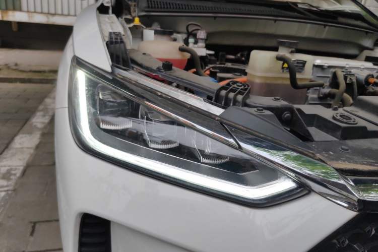 Used BYD e2 2021 Deluxe Model Right Front Headlight