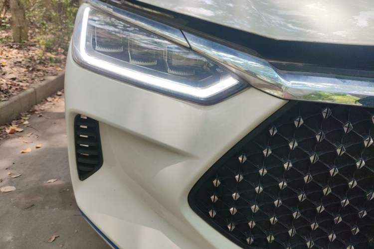 Used BYD e2 2021 Luxury Model Right Front Headlight