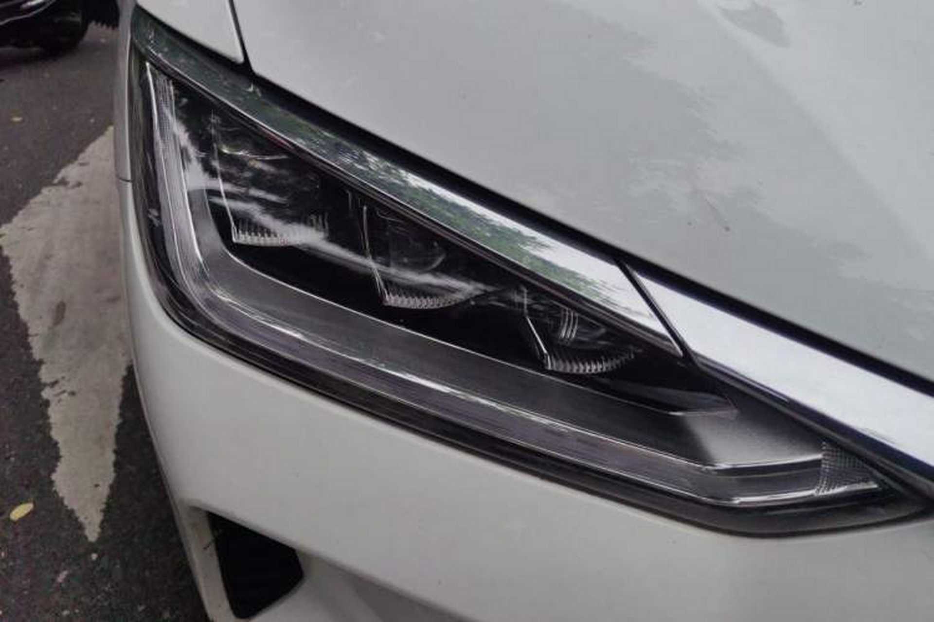 Used BYD e2 2021 Luxury Model Right Front Headlight
