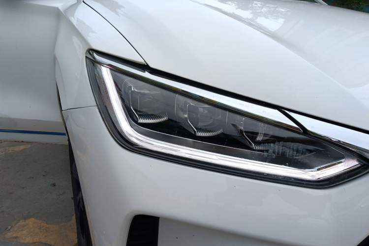 Used BYD e2 2021 Luxury Model Right Front Headlight