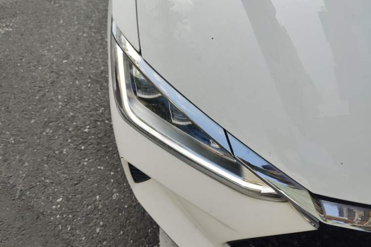 Used BYD e2 2021 Luxury Model Right Front Headlight