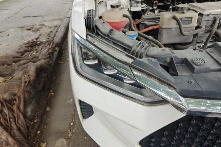 Used BYD e2 2021 Luxury Model Right Front Headlight