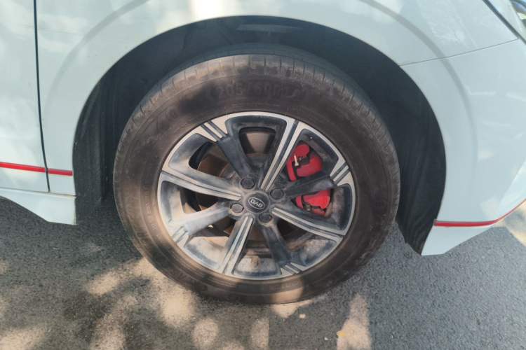 Used BYD e2 2021 Deluxe Model Right Front Wheel Hub
