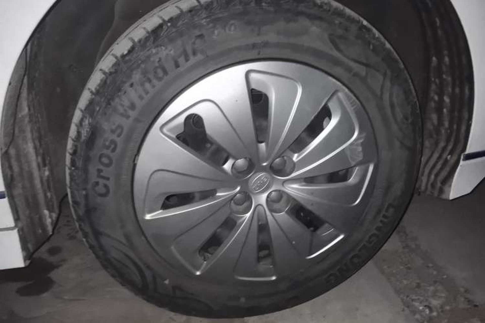 Used BYD e2 2021 Comfort Model Right Front Wheel Hub