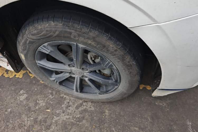 Used BYD e2 2021 Luxury Model Right Front Wheel Hub