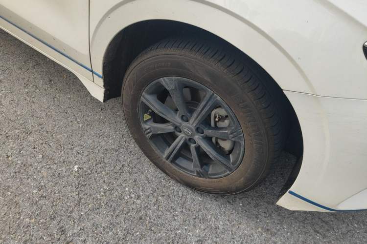 Used BYD e2 2021 Luxury Model Right Front Wheel Hub
