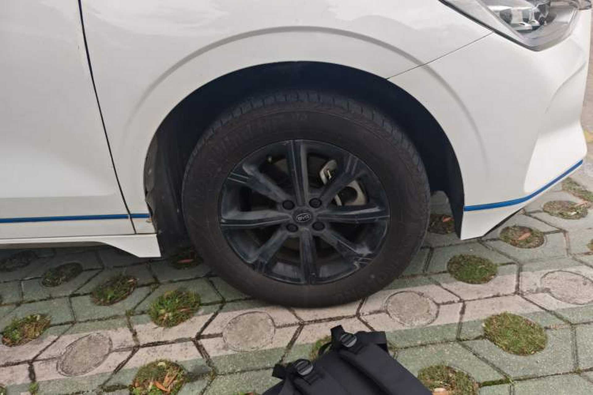 Used BYD e2 2021 Luxury Model Right Front Wheel Hub
