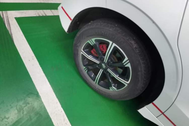Used BYD e2 2021 Deluxe Model Right Rear Wheel Hub