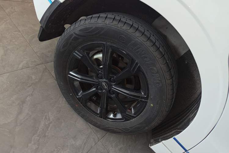 Used BYD e2 2021 Luxury Model Right Rear Wheel Hub