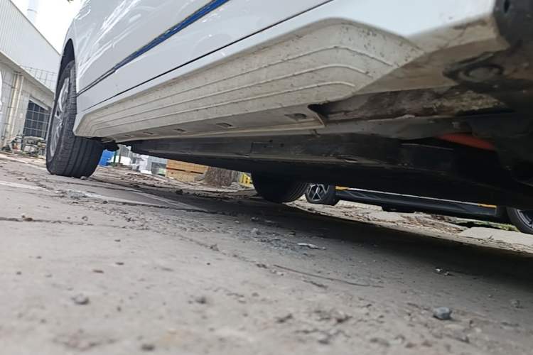 Used BYD e2 2021 Comfort Model Right Side Sill