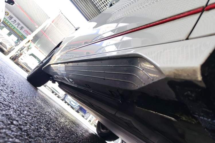 Used BYD e2 2021 Deluxe Model Right Side Sill