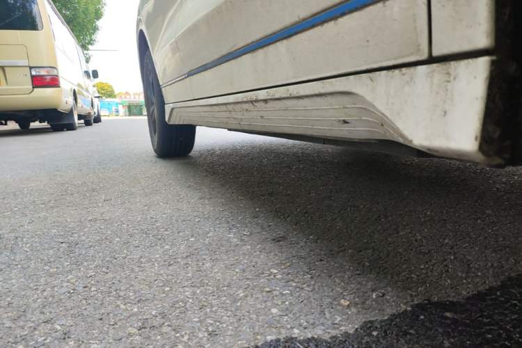 Used BYD e2 2021 Luxury Model Right Side Sill