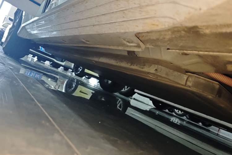 Used BYD e2 2021 Luxury Model Right Side Sill
