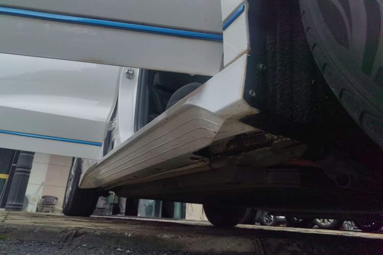 Used BYD e2 2021 Comfort Model Right Side Sill