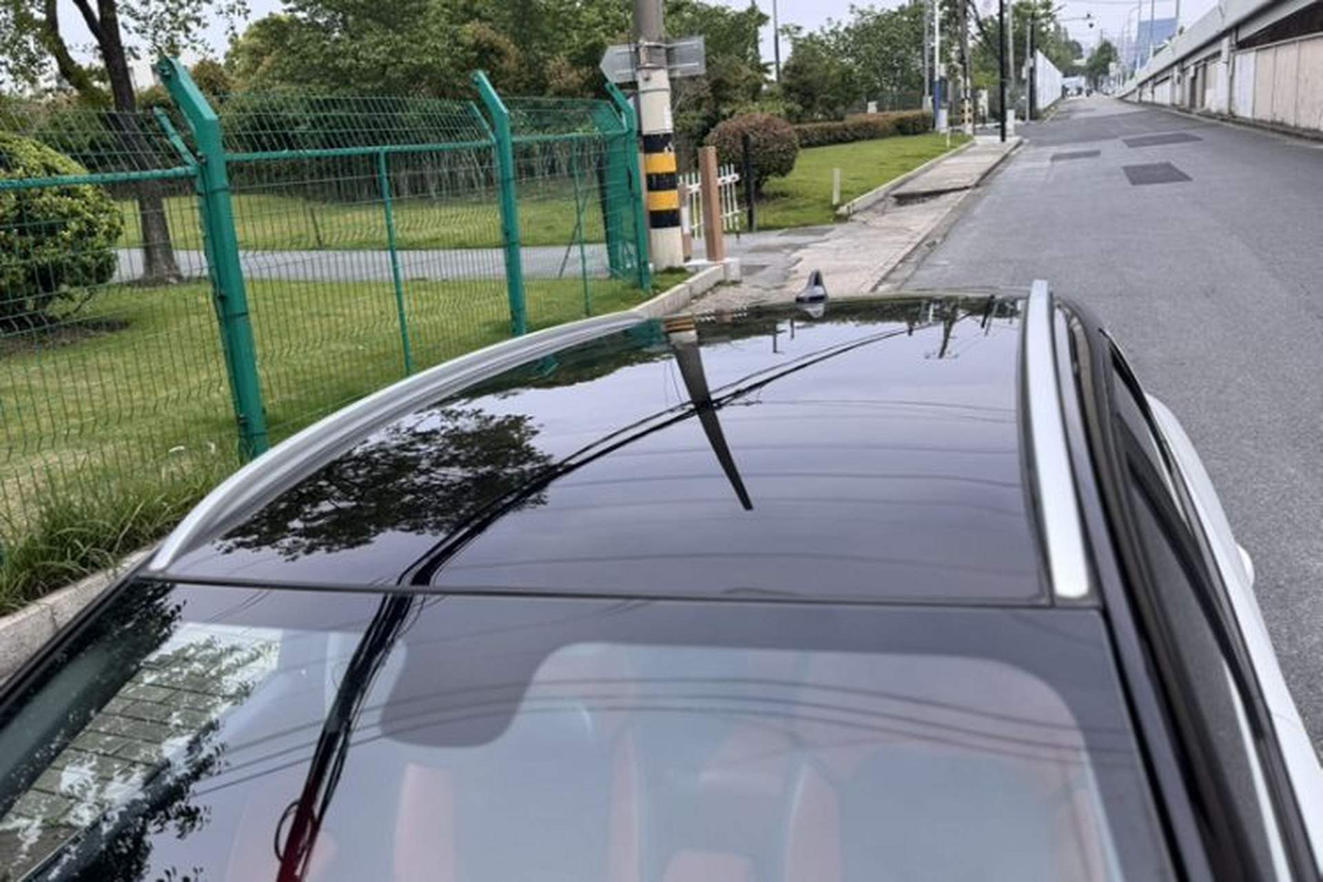 Used BYD e2 2021 Deluxe Model Roof