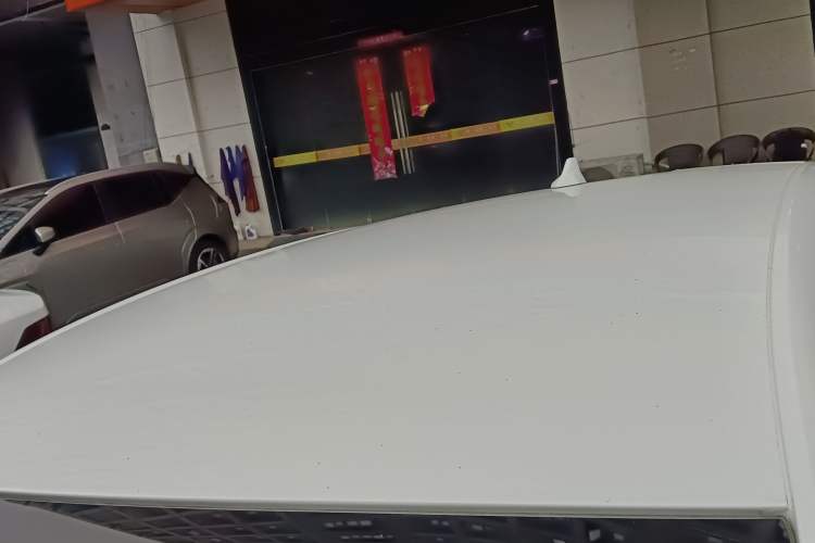 Used BYD e2 2021 Comfort Model Roof