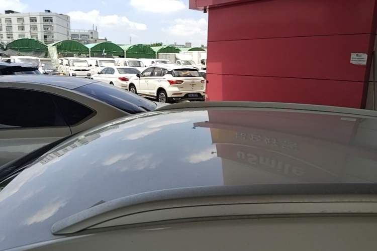 Used BYD e2 2021 Luxury Model Roof