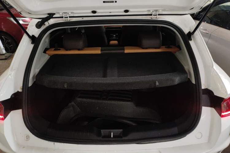 Used BYD e2 2021 Luxury Model Trunk