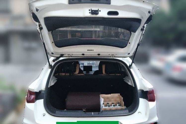 Used BYD e2 2021 Comfort Model Trunk