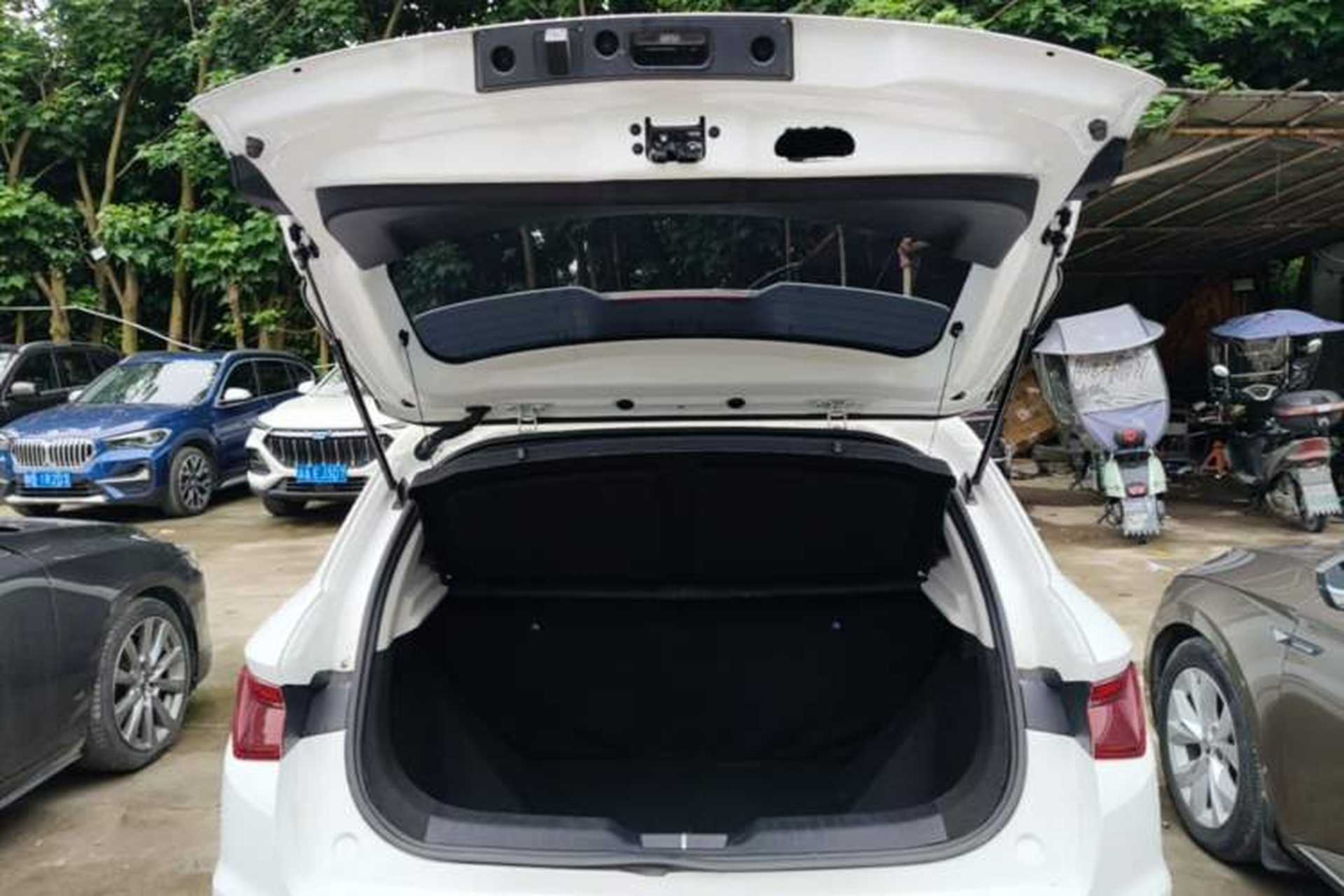 Used BYD e2 2021 Luxury Model Trunk
