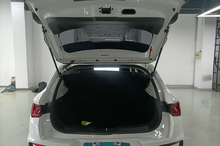 Used BYD e2 2021 Luxury Model Trunk