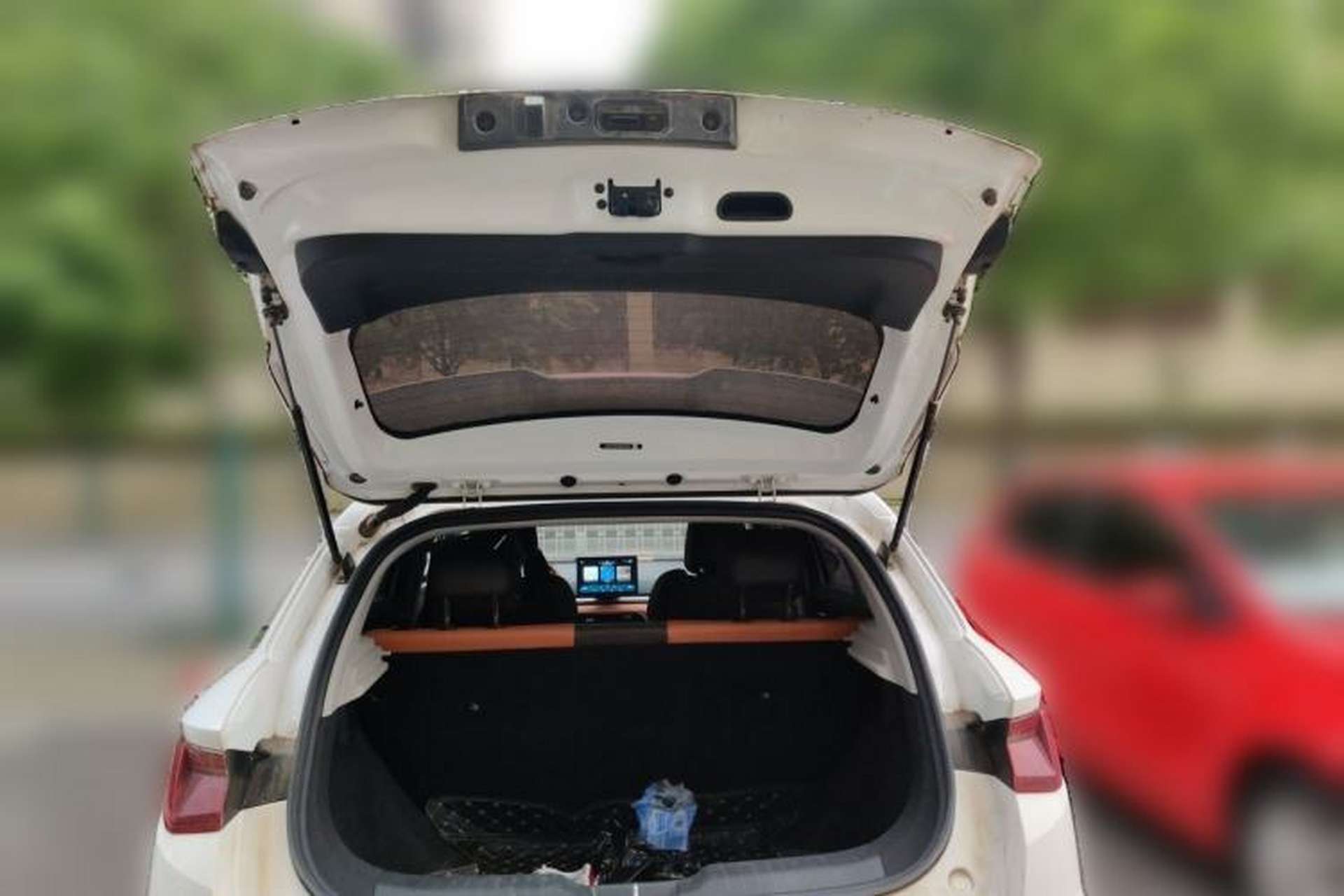 Used BYD e2 2021 Luxury Model Trunk